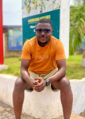 leo из Yaoundé 31 год