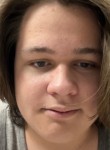 Mikhail, 18, Volgograd