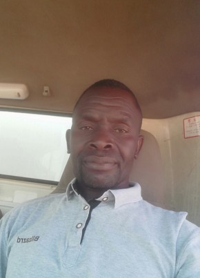Tulukamo Elisha из Lilongwe 43 года