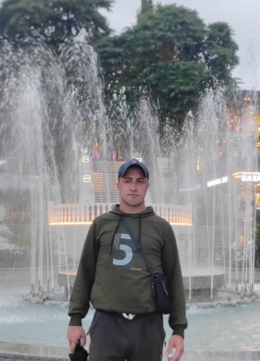 Алексей из Алушты 39 лет