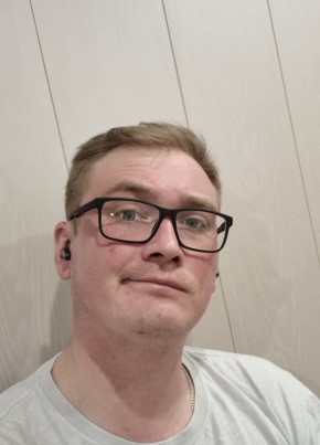 Дмитрий из Гуково 32 года