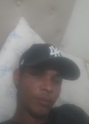 Gustavo из Londrina 37 лет