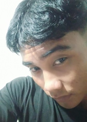 Ronilo из Maynila 18 лет