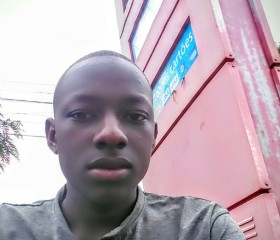Carlito, 19, Newala Kisimani