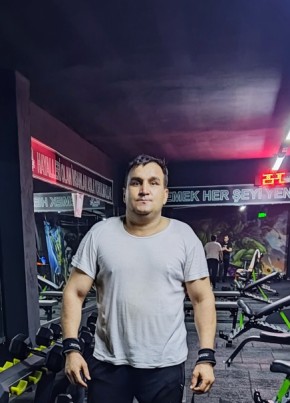 Babamurat, 39, Türkiye Cumhuriyeti, Karaman