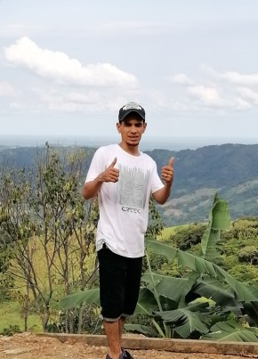 Tin из Cúcuta 18 лет