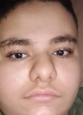 يوسف حسن из قويسنا 18 лет