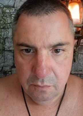 Александр из Подольска 49 лет