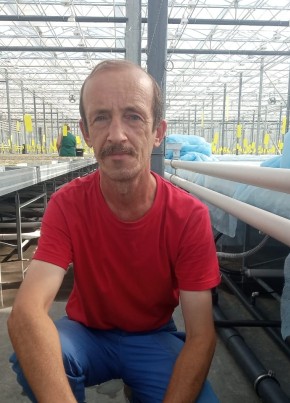 Александр, 56, Россия, Усть-Катав