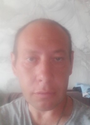 Konstantin, 38, Russia, Bulanash