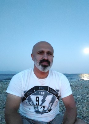 Orhan sümer, 42, Türkiye Cumhuriyeti, Esenyurt