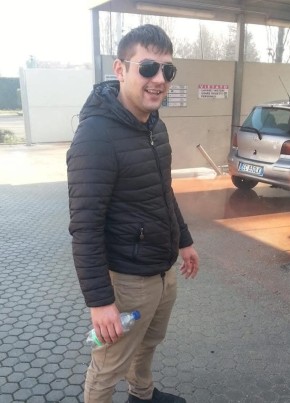 Dorin из Bălți 33 года