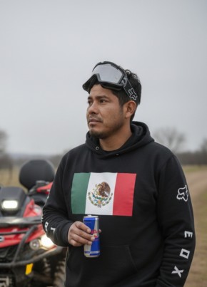 izak из Saltillo 37 лет