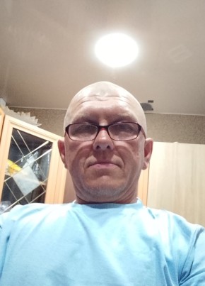 Максим из Кутулика 47 лет