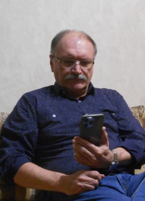 Влад из Таганрога 68 лет