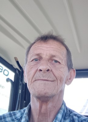 Сергей из Динскаи 63 года