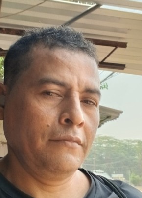 Carlos из San Salvador 36 лет