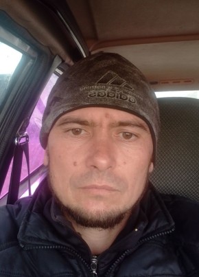 Aleksandr, 35, Ukraine, Novomykolayivka