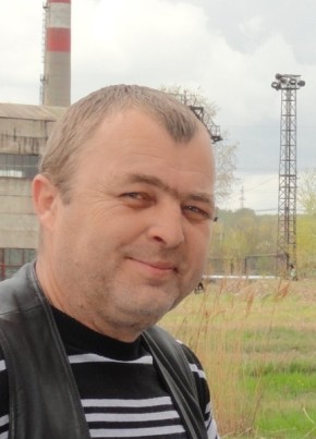 Oleg, 56, Russia, Artem