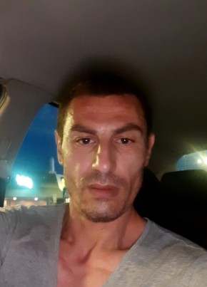 Marco, 45, Repubblica Italiana, Mozzate