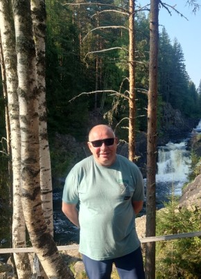 Mikhail, 59, Russia, Moscow