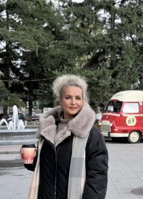 Светлана из Красноярска 58 лет