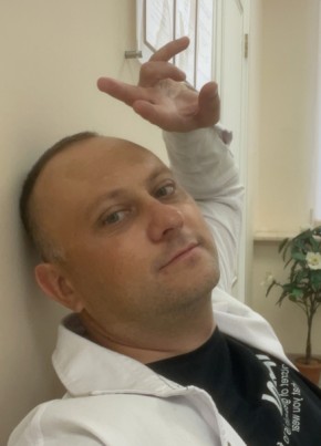 Артем из Твери 43 года