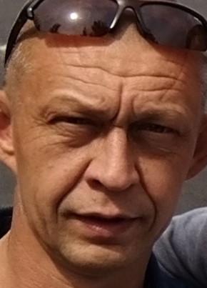 Артём из Пензы 47 лет