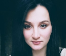 Aleksandra, 27, Saky