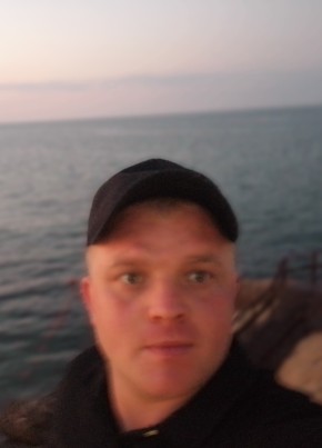 Анатолий, 32, Россия, Севастополь