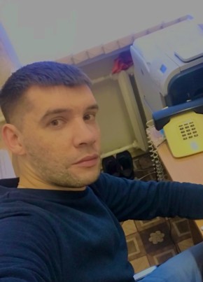 Илья, 36, Россия, Кострома