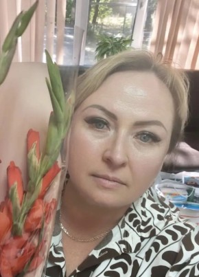 Ванесса Киппель из Аксая 41 год