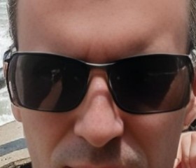 Artyem, 25, Brahmapur