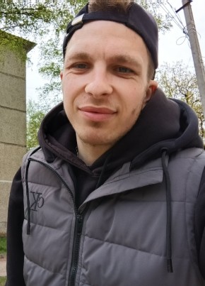 Сергей из Твери 22 года
