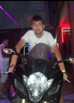 Дмитрий Неверный, 37, Česká republika, Gurein