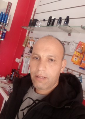Kader, 43, People’s Democratic Republic of Algeria, Souk Ahras