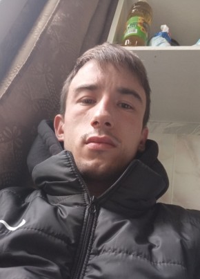 Юрий из Искитима 23 года