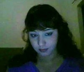 Safia, 39, Port Louis