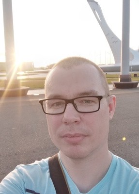 Дмитрий, 37, Россия, Киров (Кировская обл.)