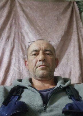 Сергей из Россоши 46 лет