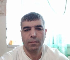 FUAD, 40, Frankfurt am Main