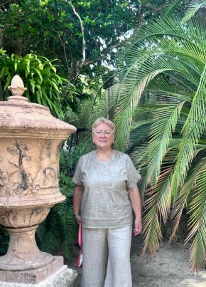 Светлана из Ульяновска 65 лет