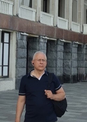 Игорь из Москвы 53 года