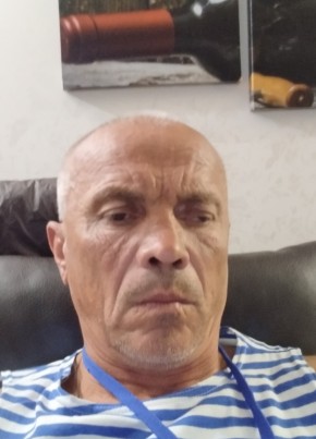 Андрей, 56, Россия, Махачкала