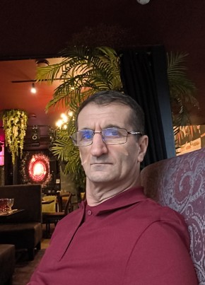Сергей из Москвы 57 лет