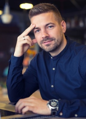 Aleksandr, 35, Russia, Komsomolsk-on-Amur