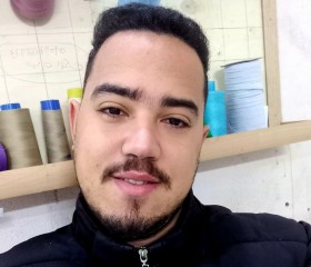علي, 22, Cairo