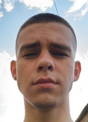 Андрей из Шахты 22 года