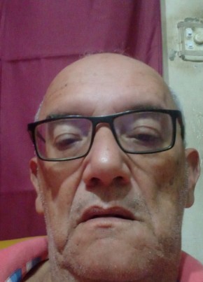 Edivaldo из São Vicente 72 года