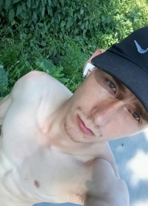 Егор из Искитима 18 лет